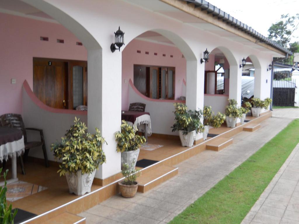 Ocean View Tourist Guest House Negombo Chambre photo